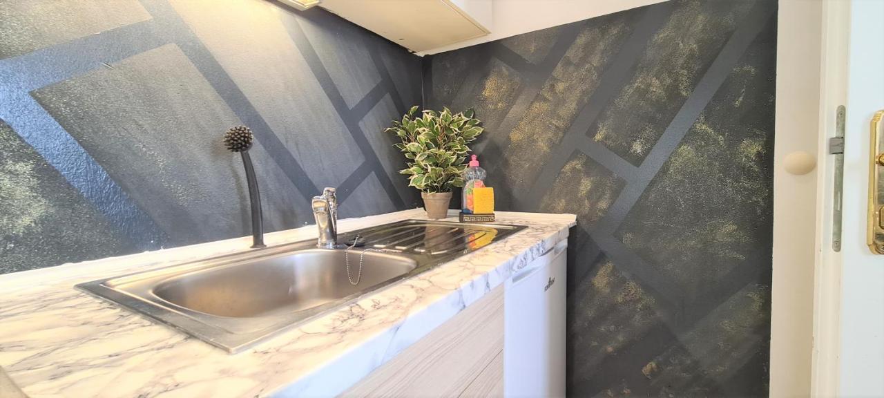 Wiener Buddha Style Flat With Inner Garden- Marzstrasse City Apartments 외부 사진